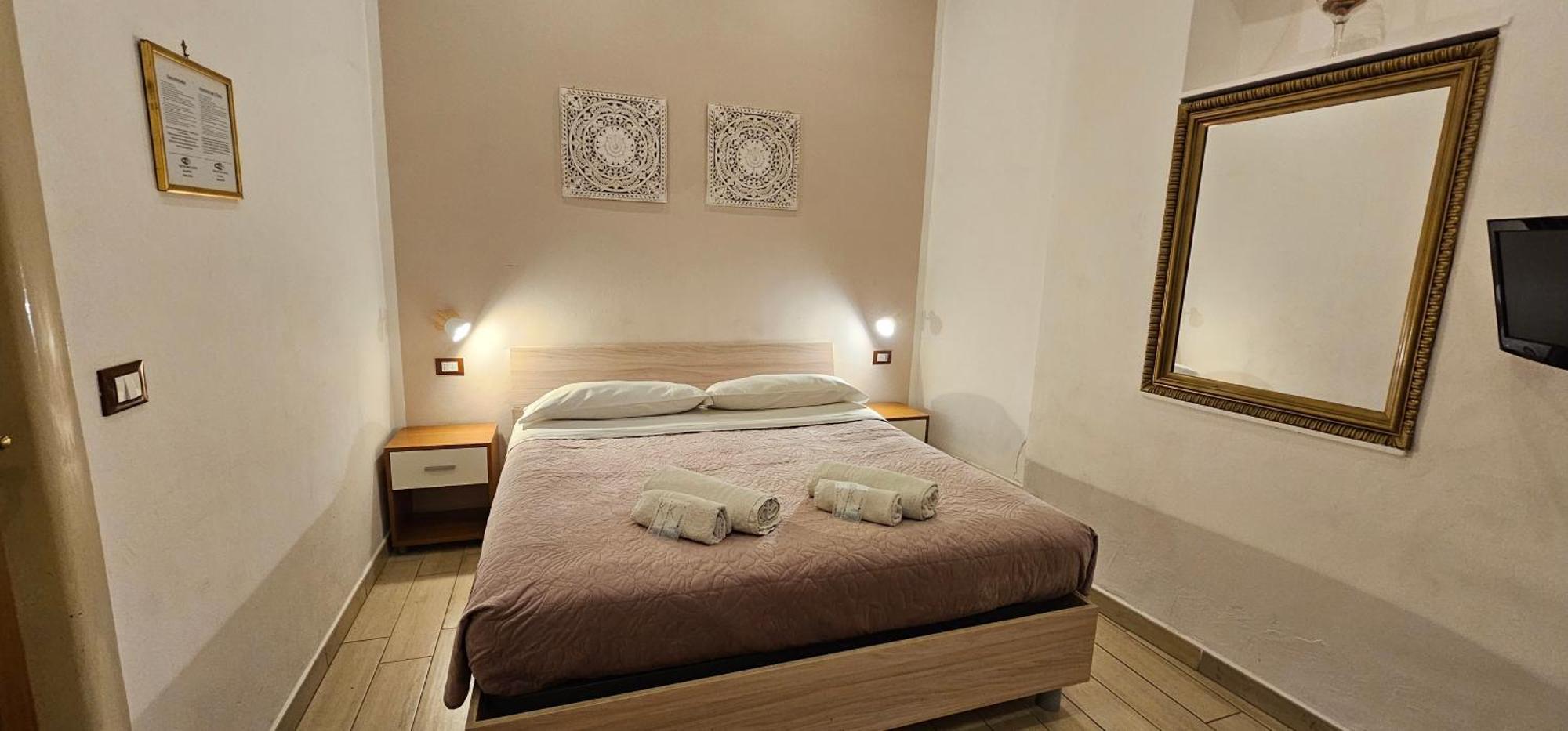 Hostel Josef Palermo Exteriör bild